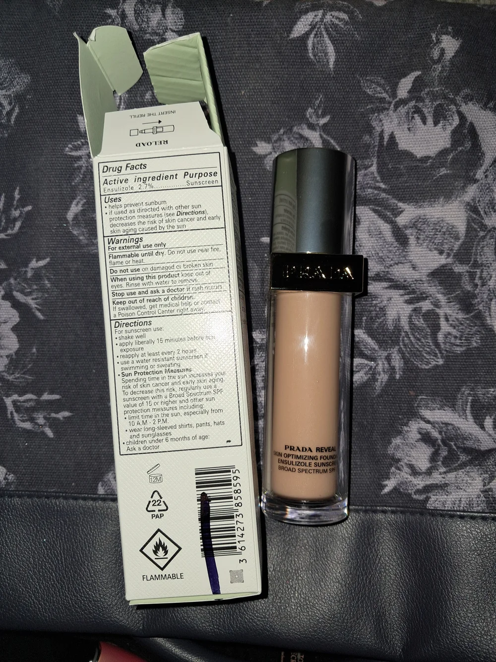 Prada Reveal LN5 Neutral Light Tone Foundation - 30ml (Beige)